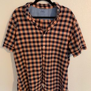 Izod Men’s short sleeve dress shirt